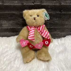 🆕 BEARINGTON BEAR HUGS KISSES PLUSH BROWN BEAR VALENTINE’S DAY JOINTED LIMBS TOY